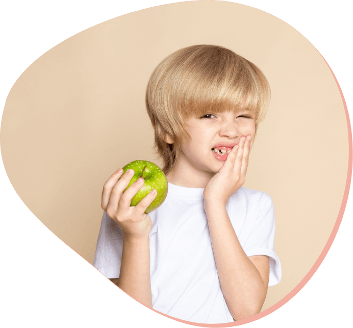 child-boy-cute-holding-green-apple-white-t-shirt-pink