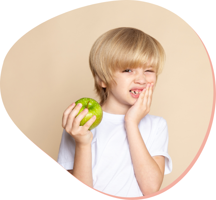 child-boy-cute-holding-green-apple-white-t-shirt-pink